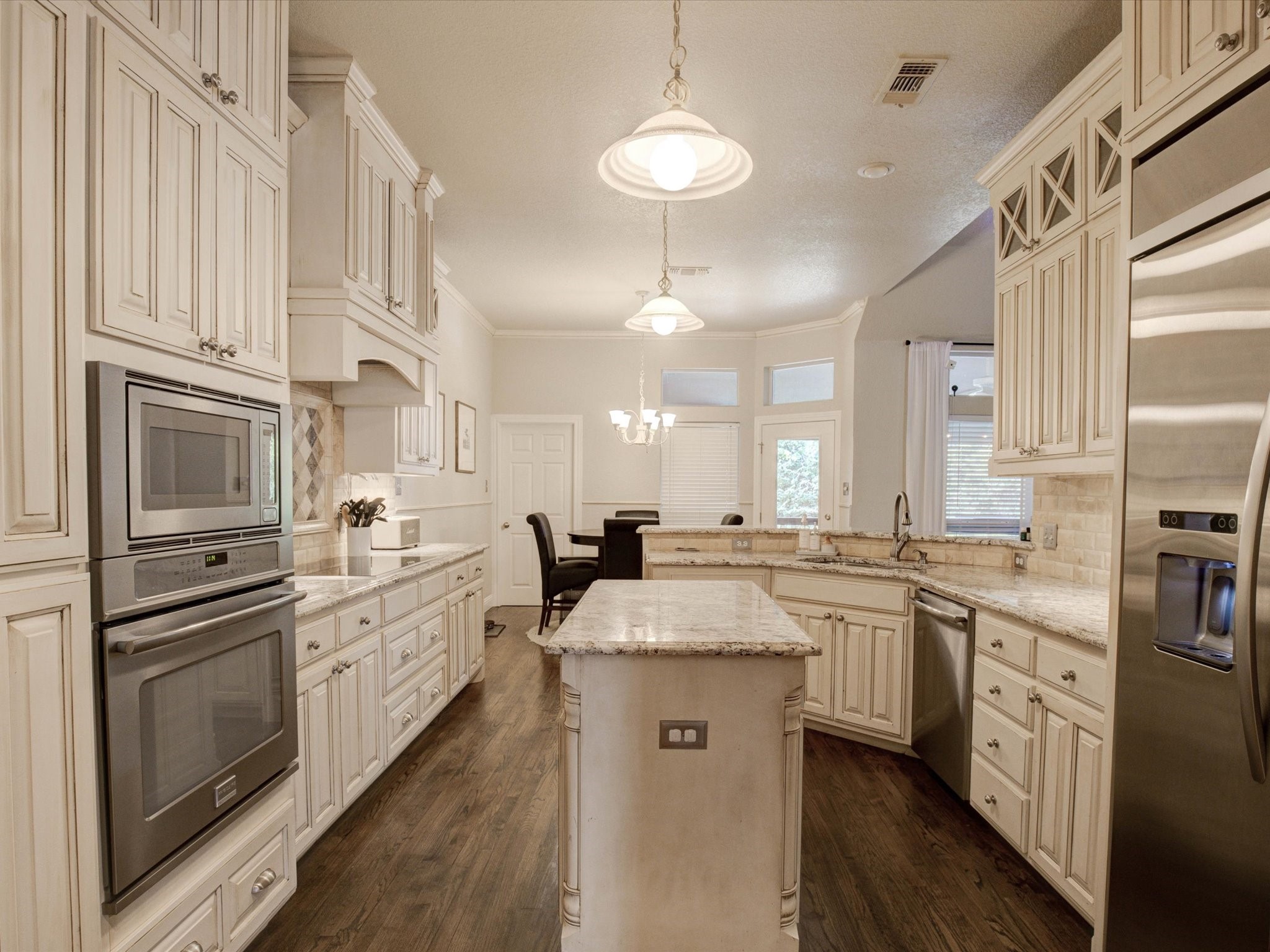 6908 Vista Ridge Drive W Fort Worth TX 76132