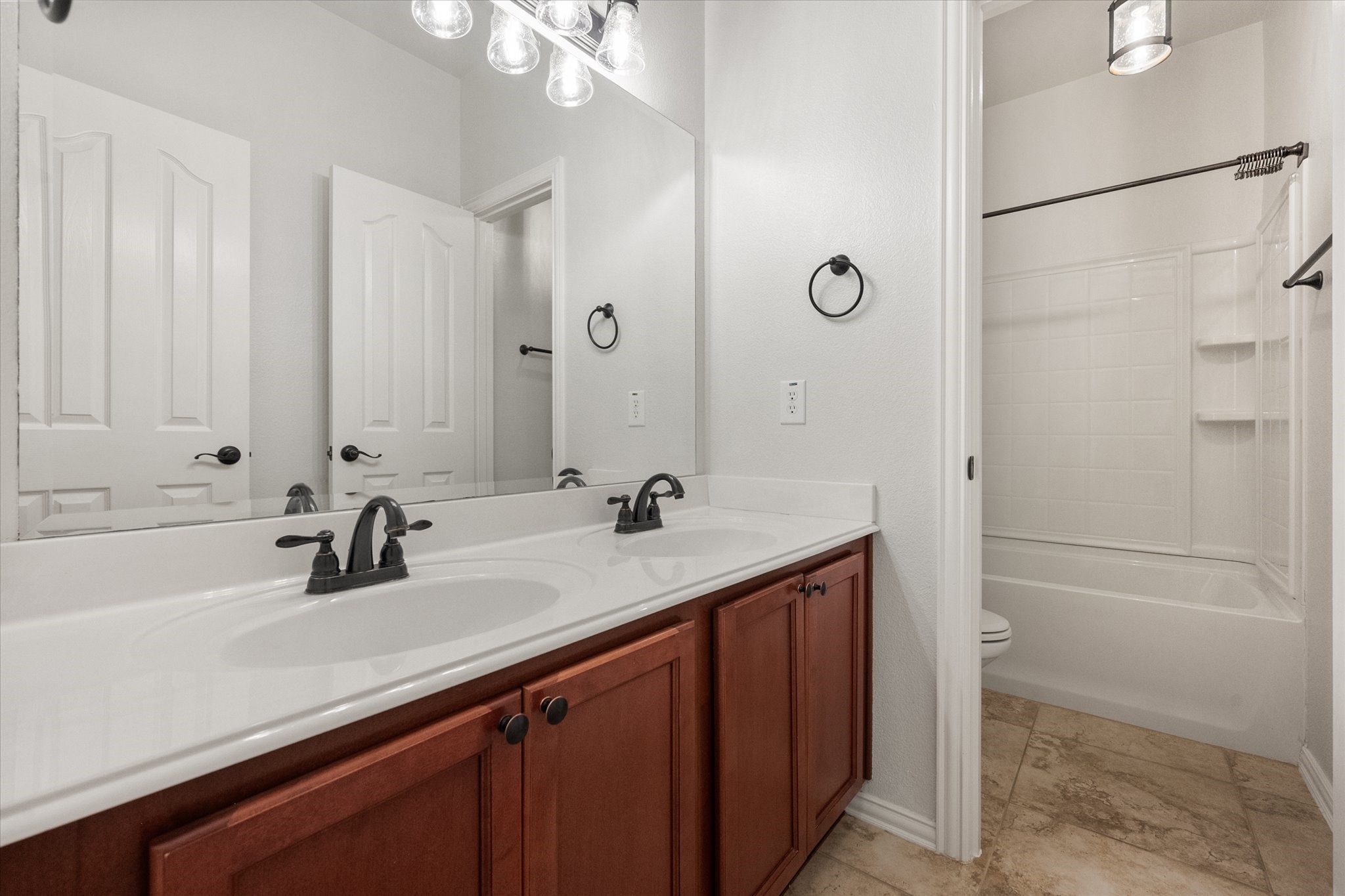508 Highpoint Lane Mansfield TX 76063