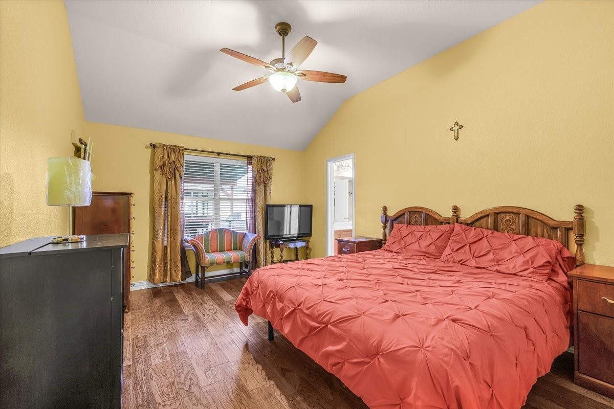 427 Cranbrook Lane Grand Prairie TX 75052