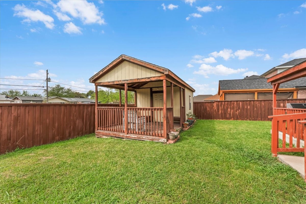 427 Cranbrook Lane Grand Prairie TX 75052