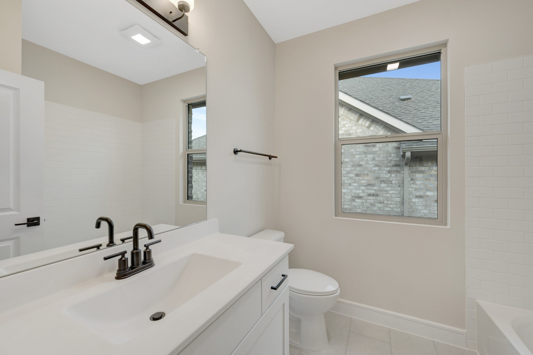711 Emerald Heights Lavon TX 75166