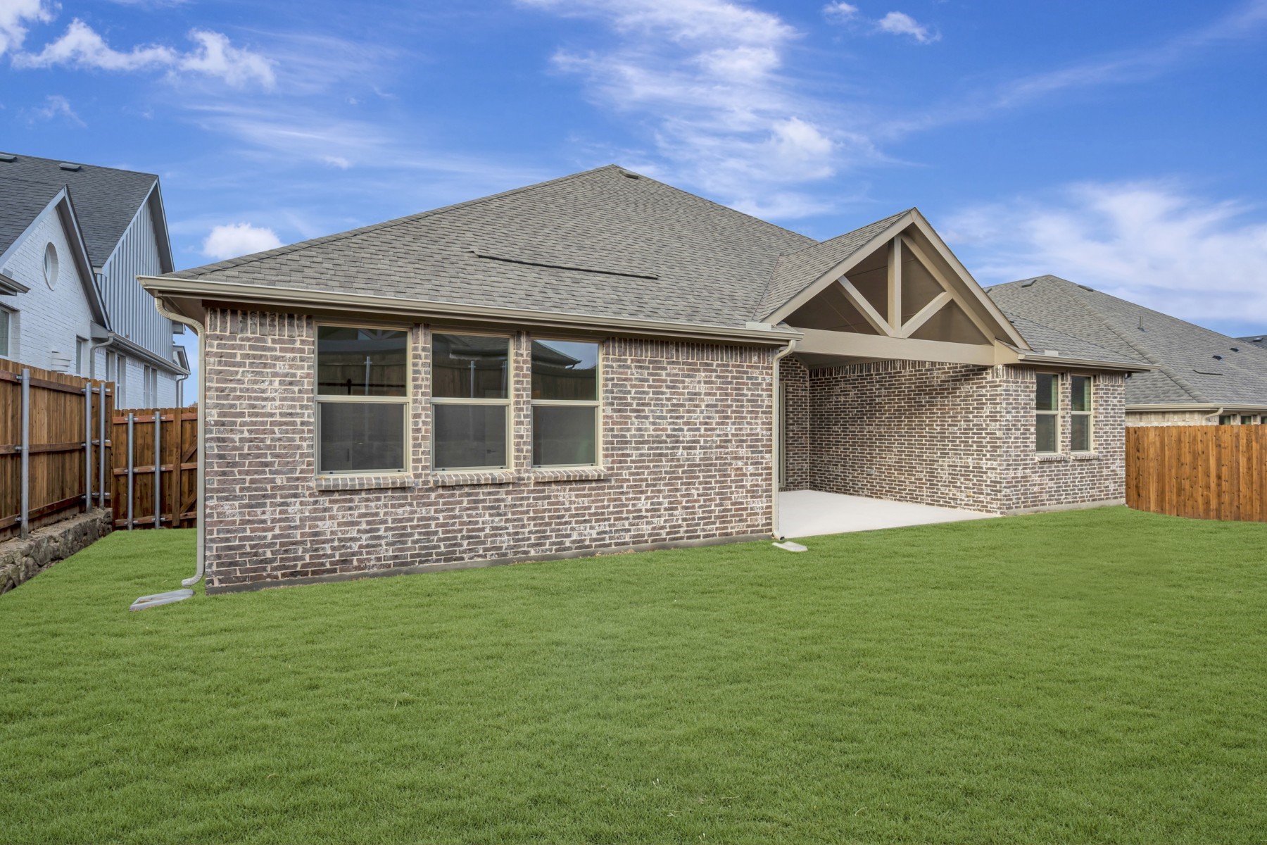 711 Emerald Heights Lavon TX 75166