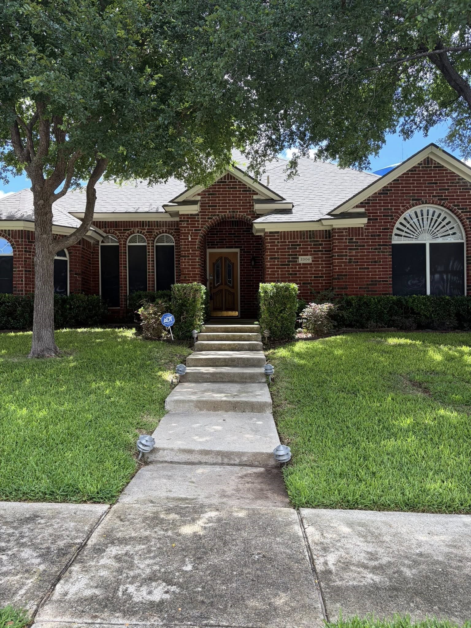 2306 Norwich Drive Carrollton TX 75006