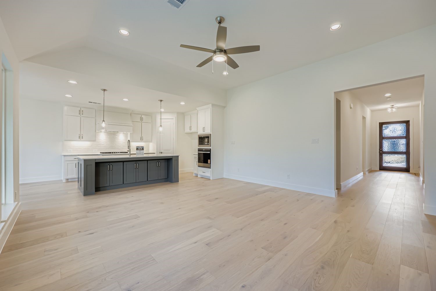 1817 Flowerfield Lane Mansfield TX 76063