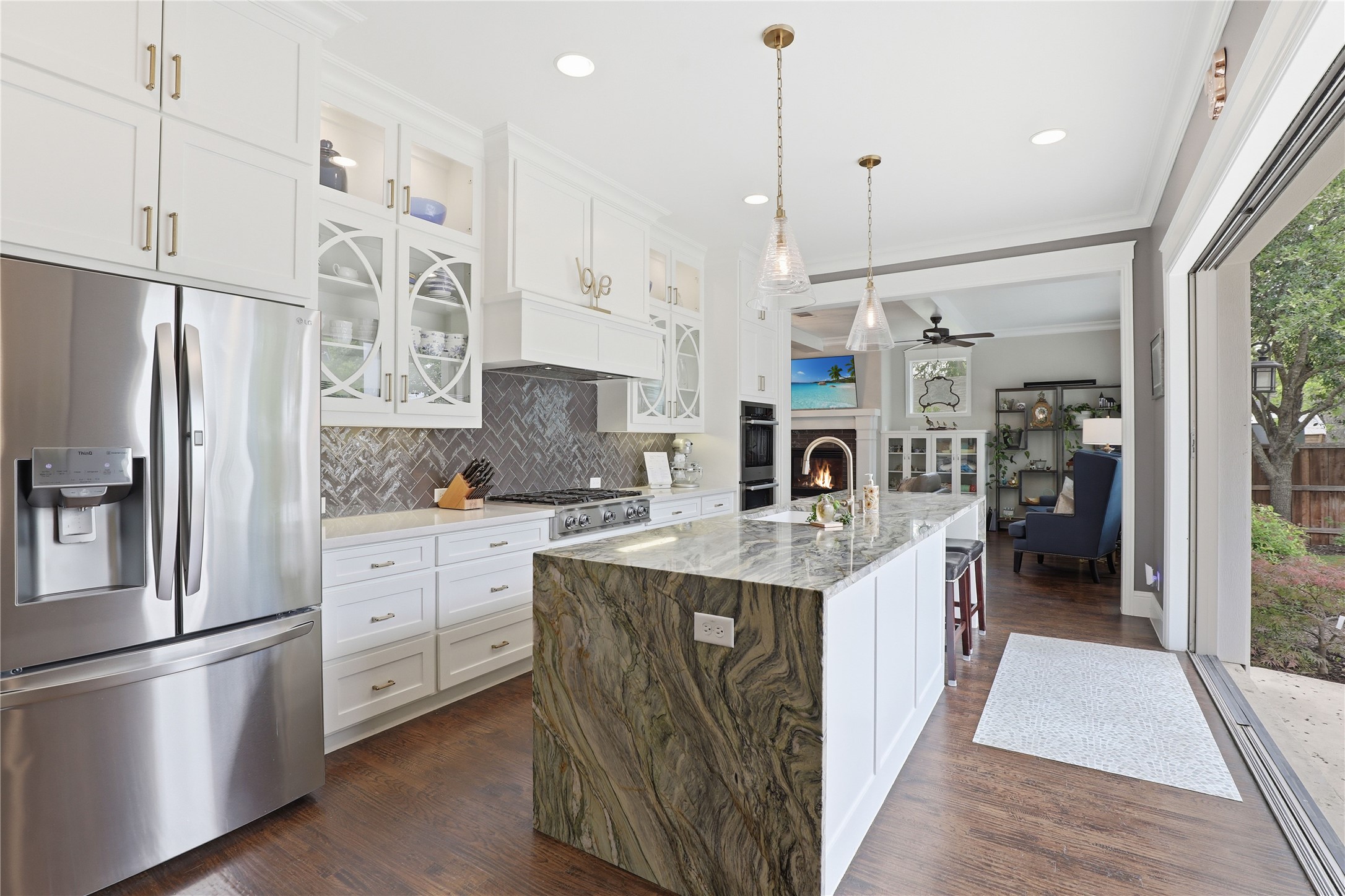 605 Barnes Street Mckinney TX 75069