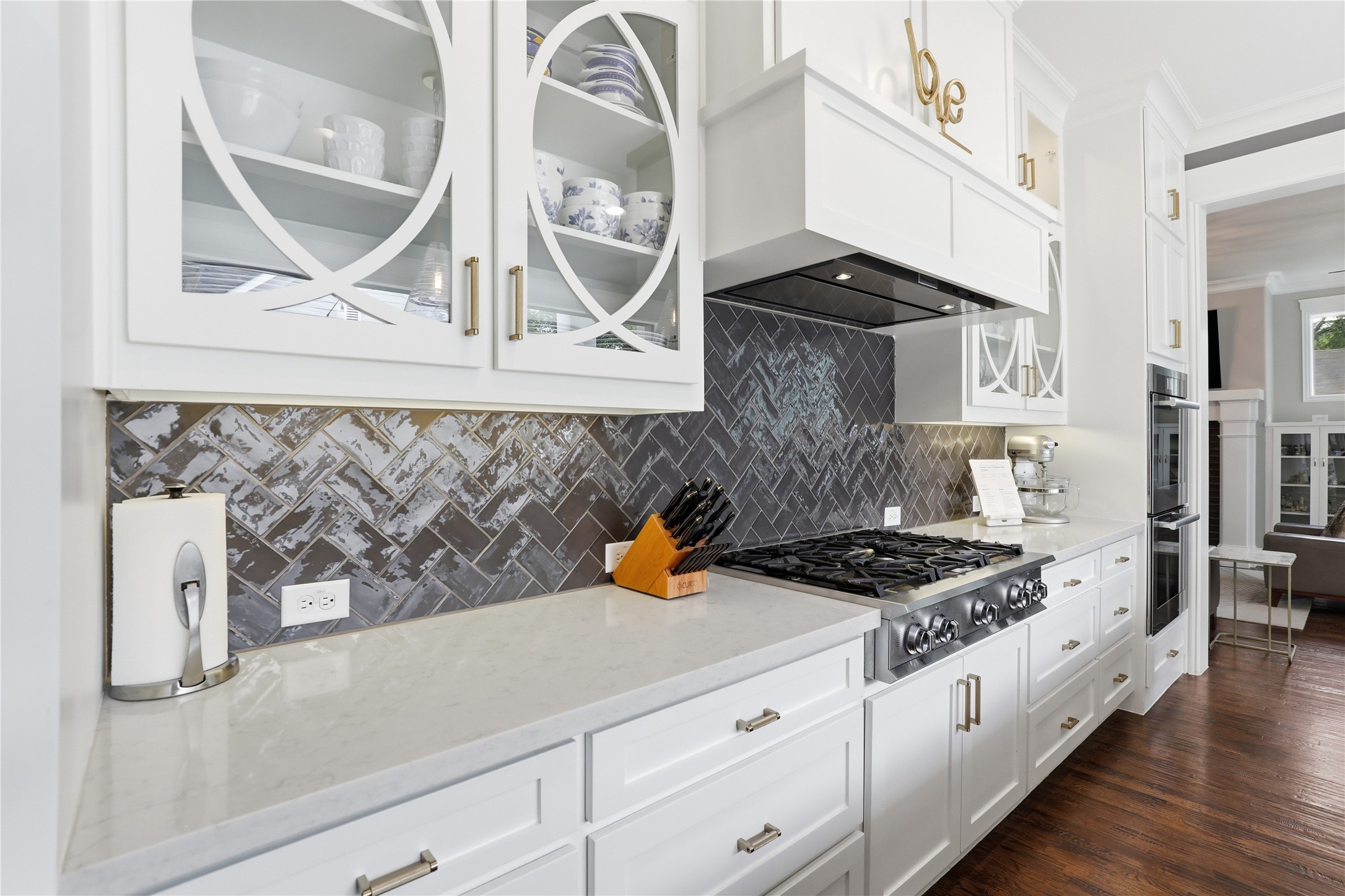 605 Barnes Street Mckinney TX 75069