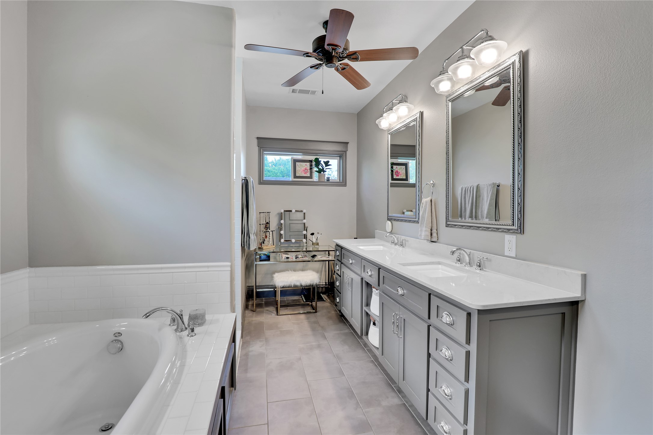 605 Barnes Street Mckinney TX 75069