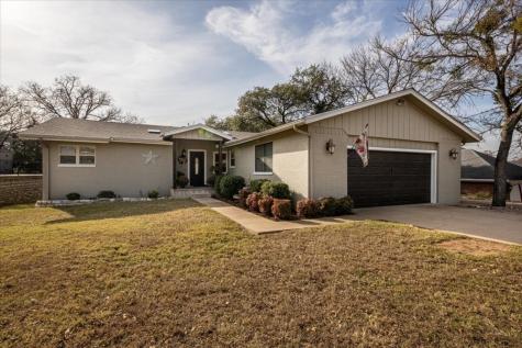 4007 Cimmaron Trail Granbury TX 76049