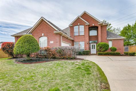 2704 Mimosa Court Bedford TX 76021