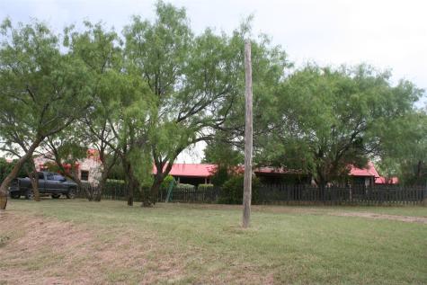 333 Hill County Road 4419 Grandview TX 76050