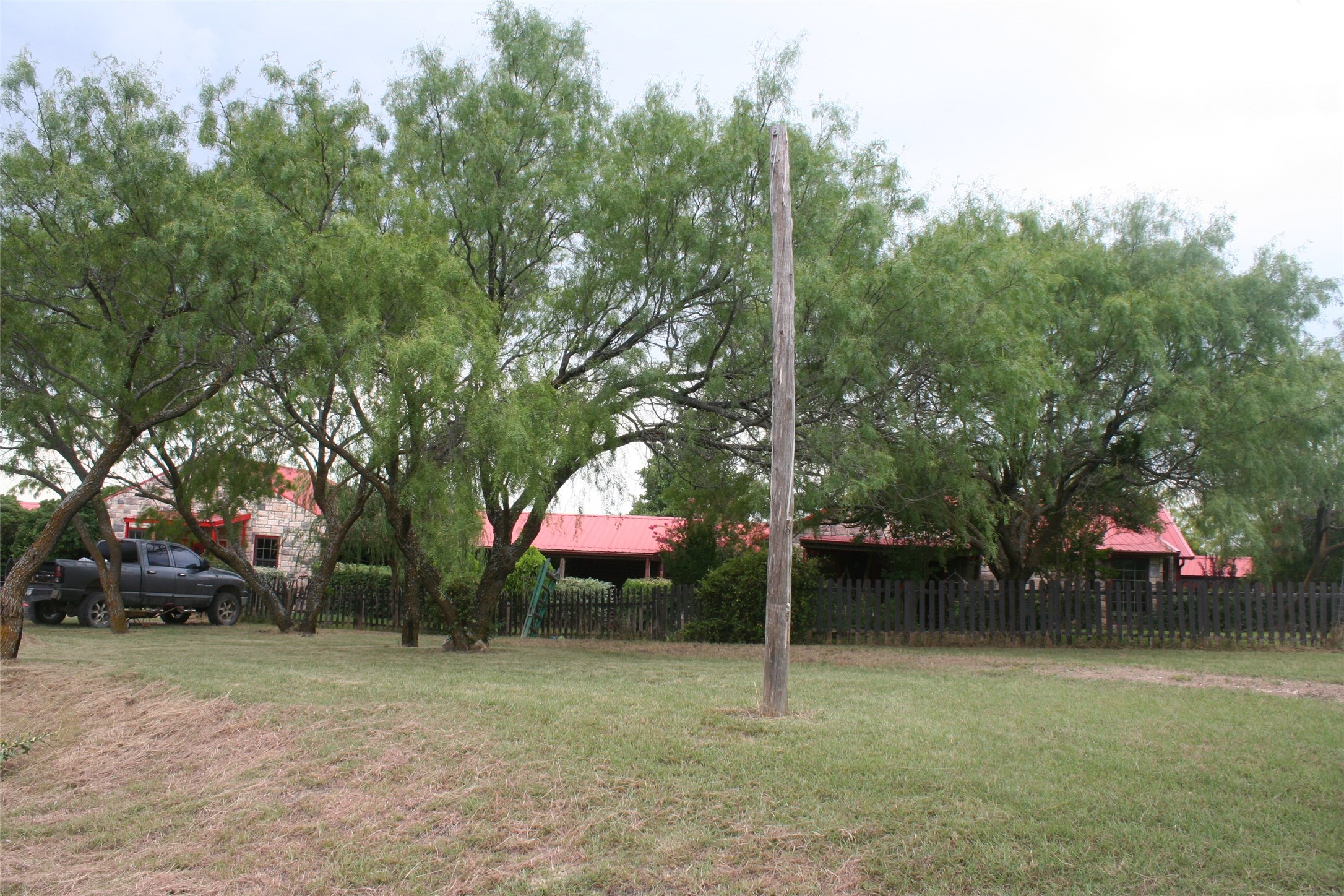 333 Hill County Road 4419 Grandview TX 76050