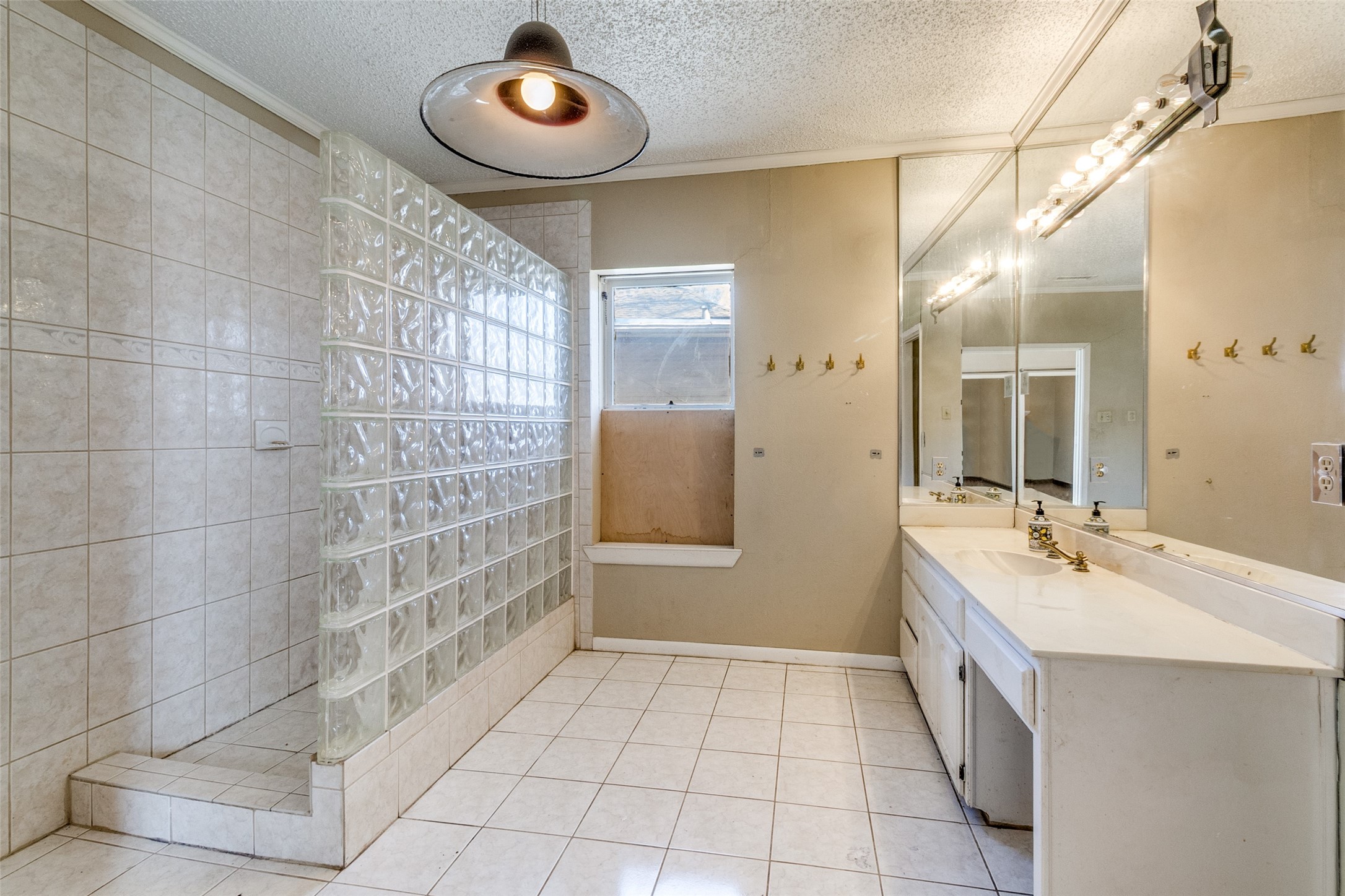 4916 Junius Street Dallas TX 75214