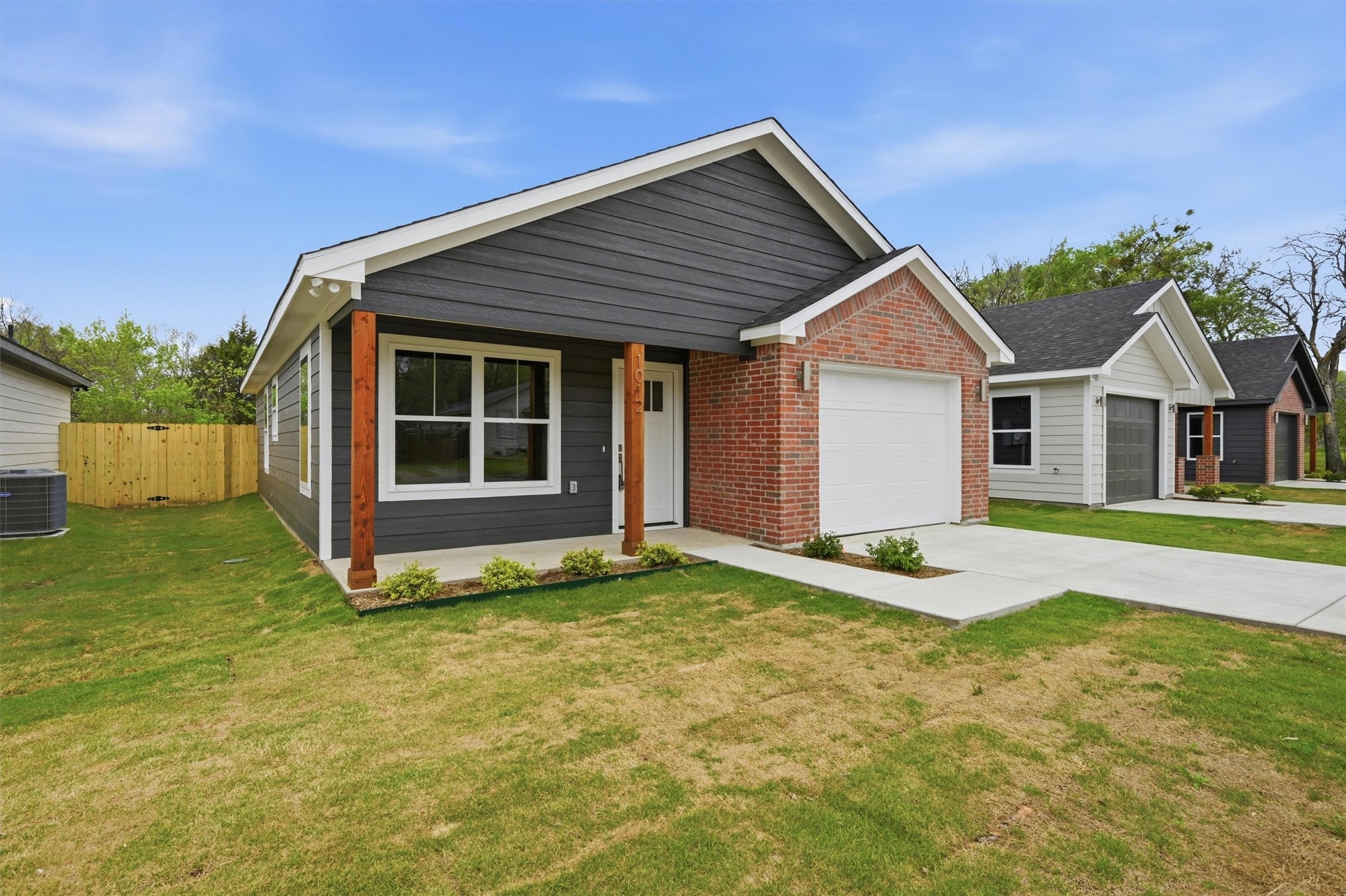 1012 S 1st Street Sherman TX 75090