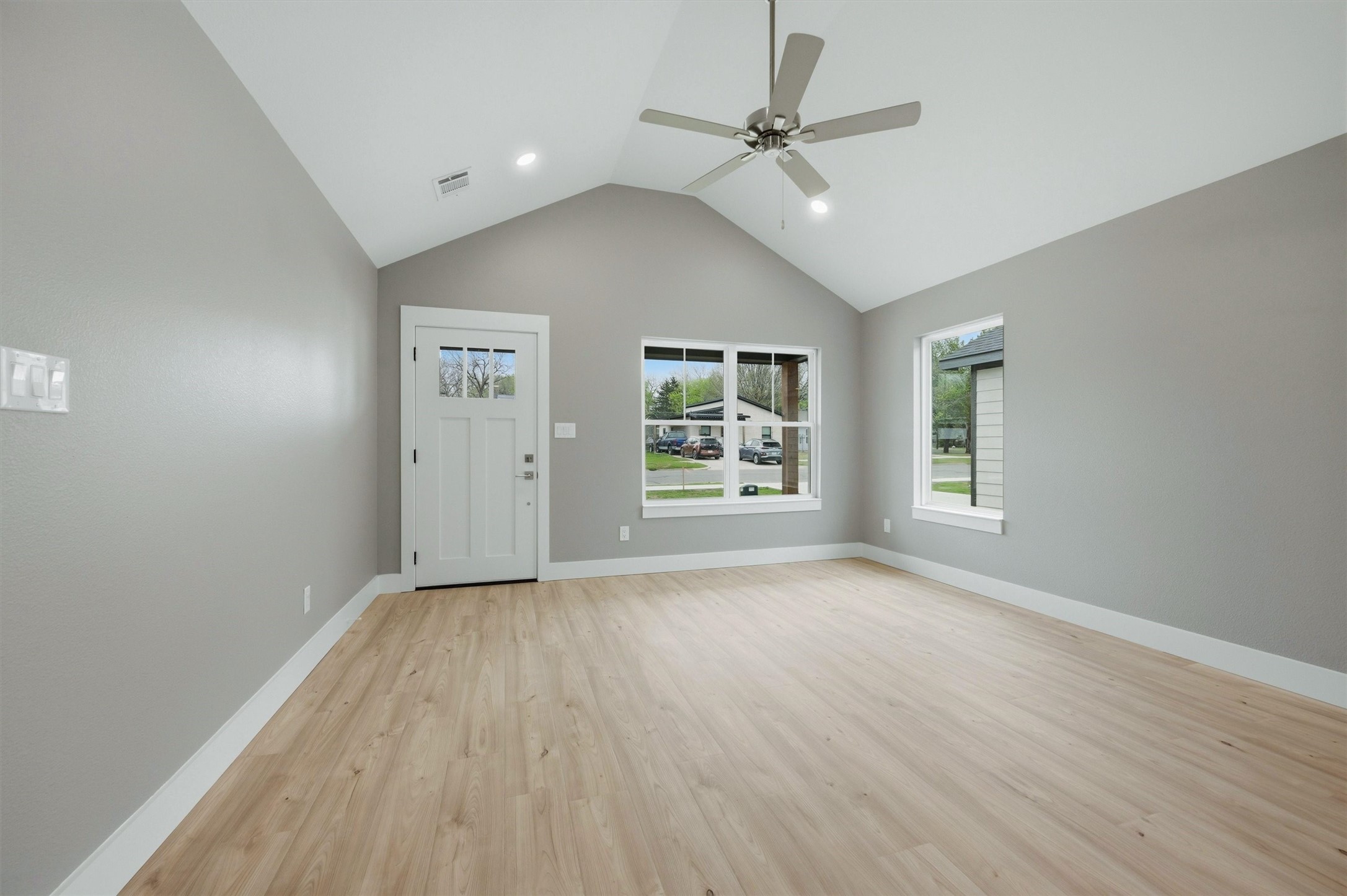 1012 S 1st Street Sherman TX 75090