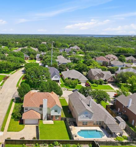 2421 Bowie Lane Grapevine TX 76051