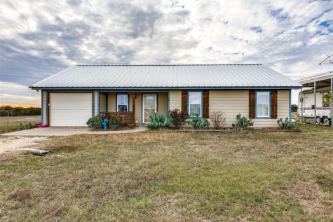 419 Private Road 1704 Stephenville TX 76401