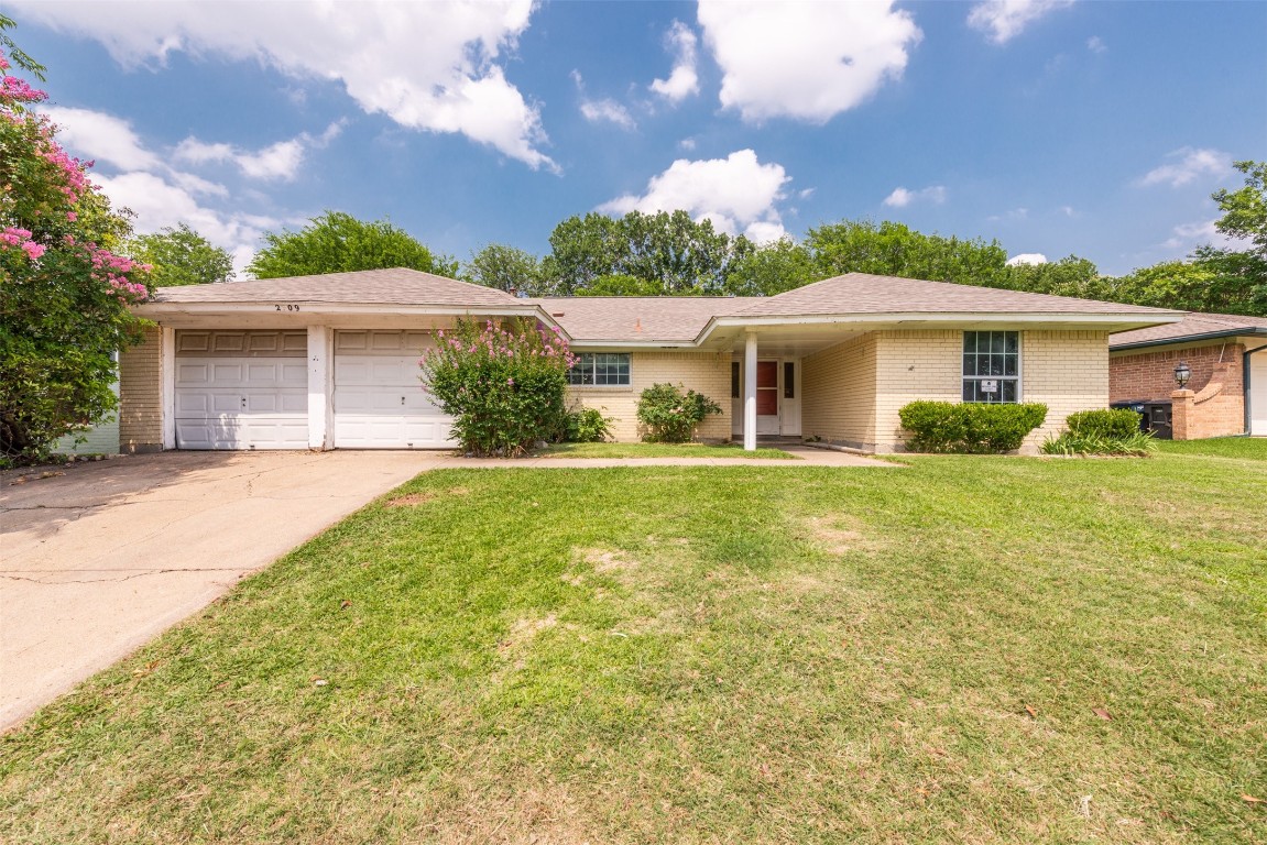 2909 Elsinor Drive Fort Worth TX 76116