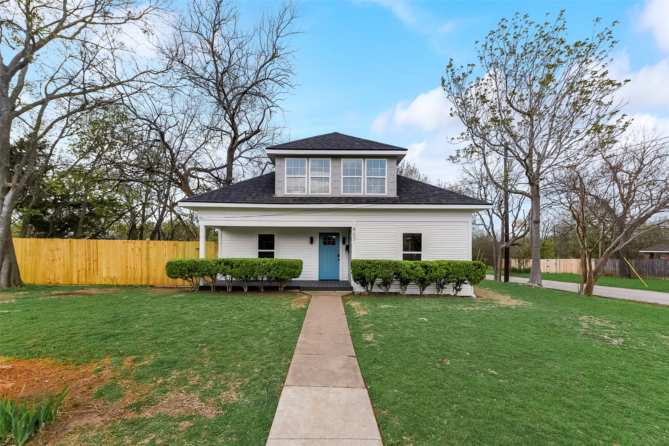 807 Florence Street Mckinney TX 75069