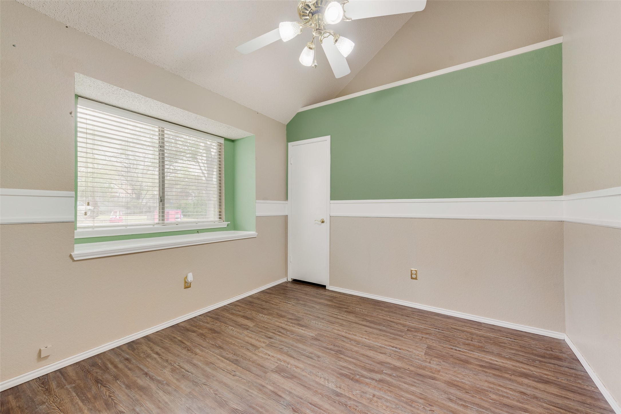 9122 Oak Hollow Drive Rowlett TX 75089