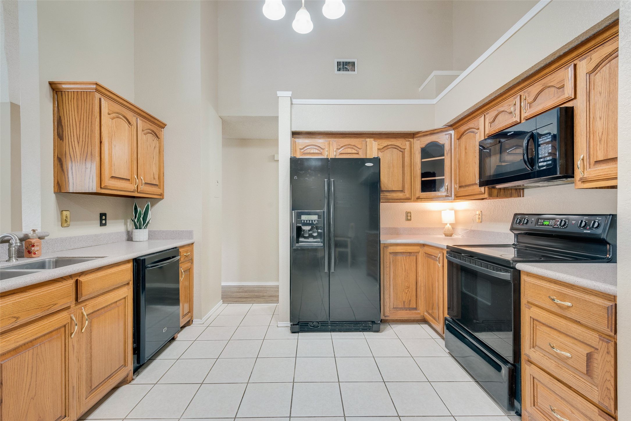 9122 Oak Hollow Drive Rowlett TX 75089