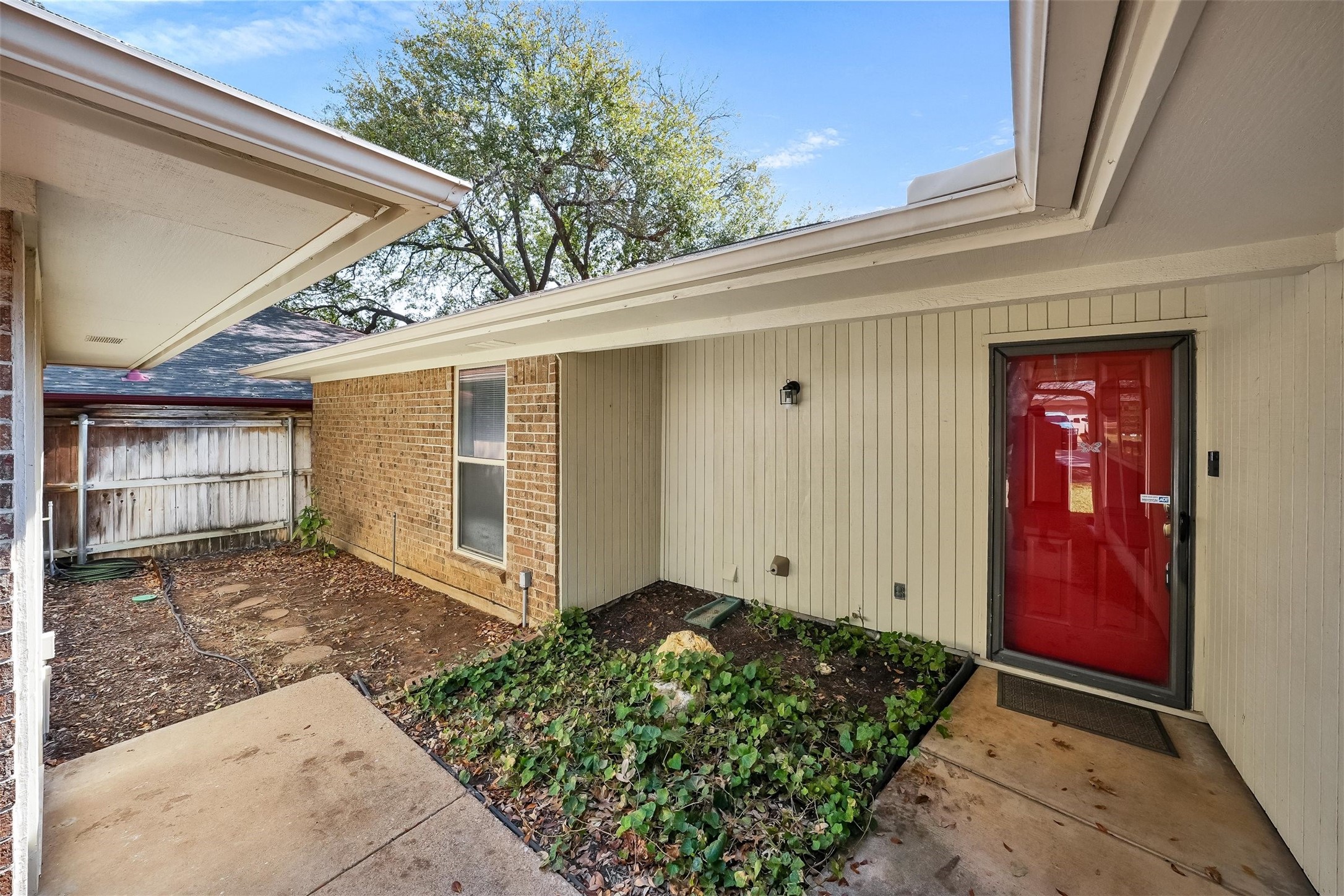 3613 Wedgworth Road S Fort Worth TX 76133
