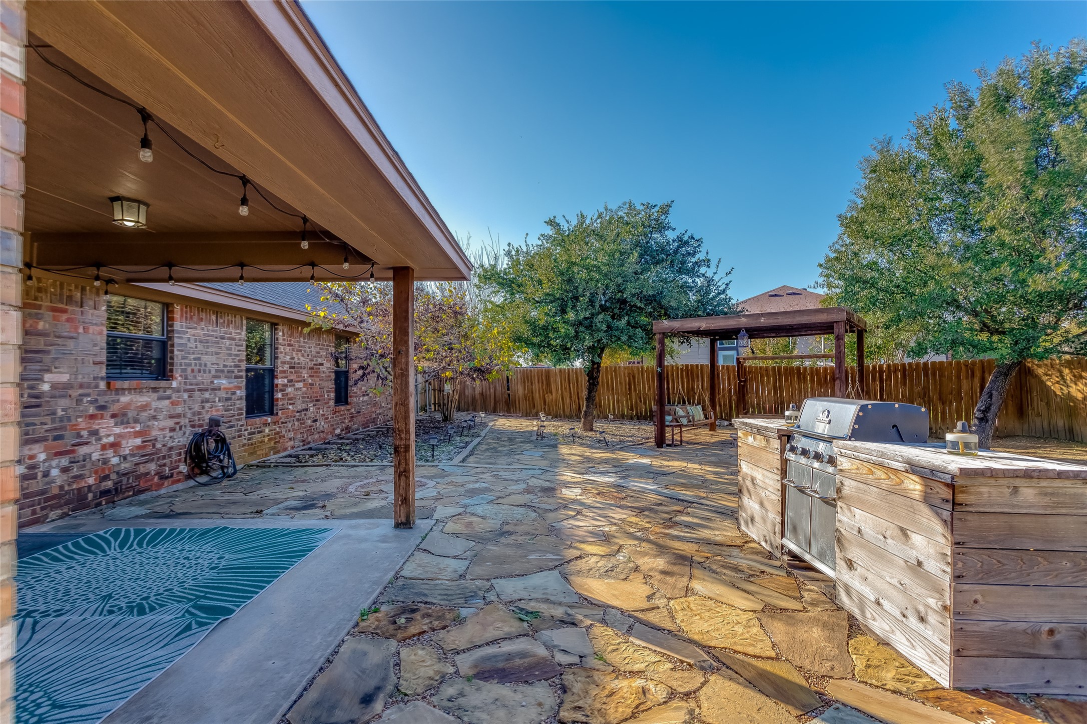 226 King George Road Ponder TX 76259