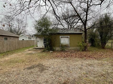 3835 Biglow Drive Dallas TX 75216