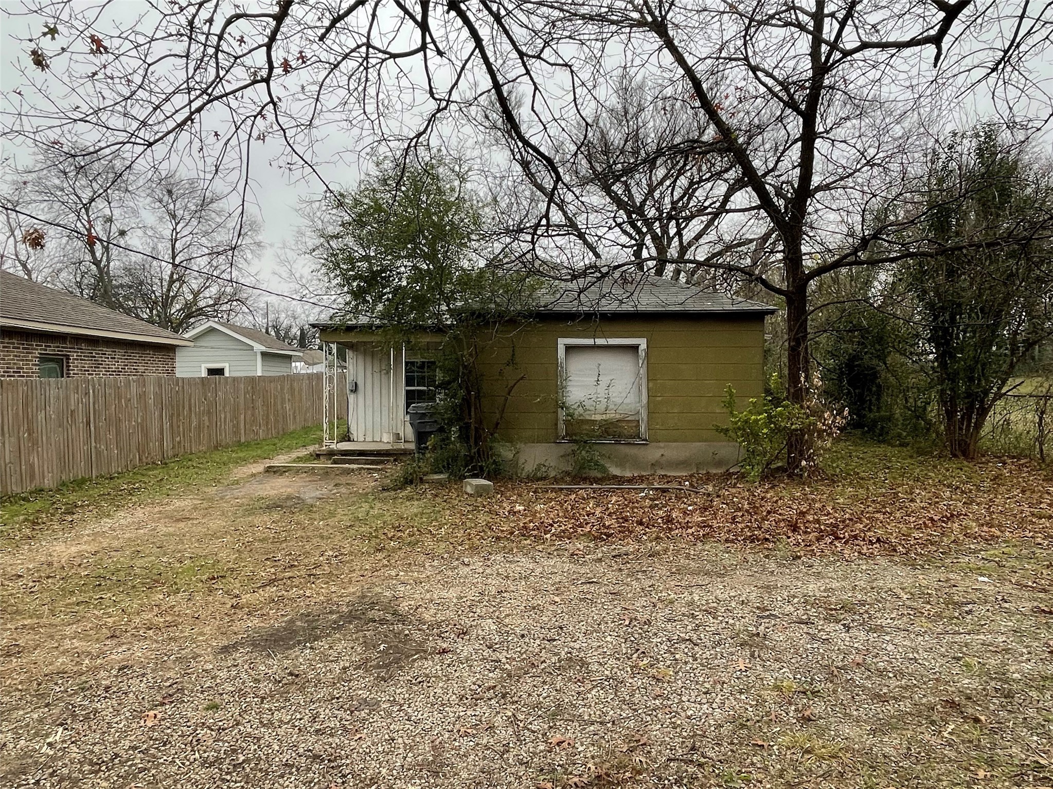 3835 Biglow Drive Dallas TX 75216