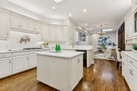 7228 Helsem Bend Dallas TX 75230