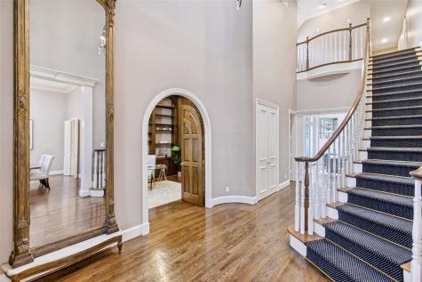 7228 Helsem Bend Dallas TX 75230
