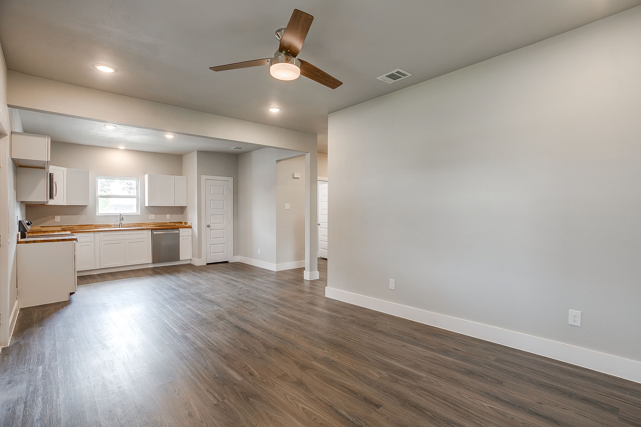 206 W 8th Street Venus TX 76084