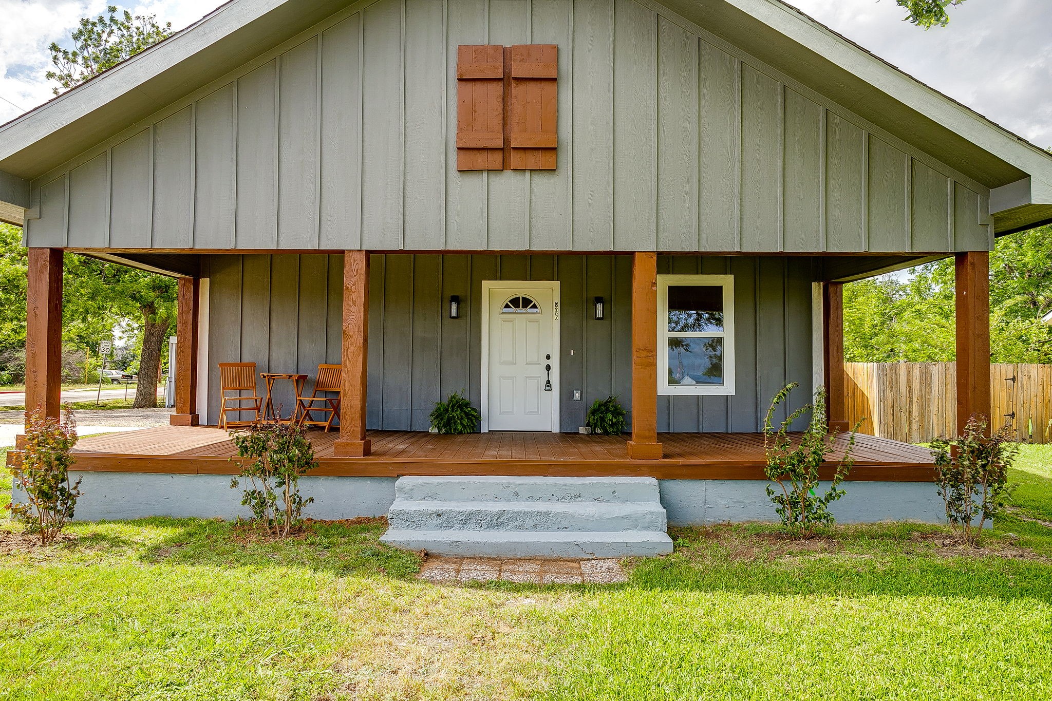 206 W 8th Street Venus TX 76084