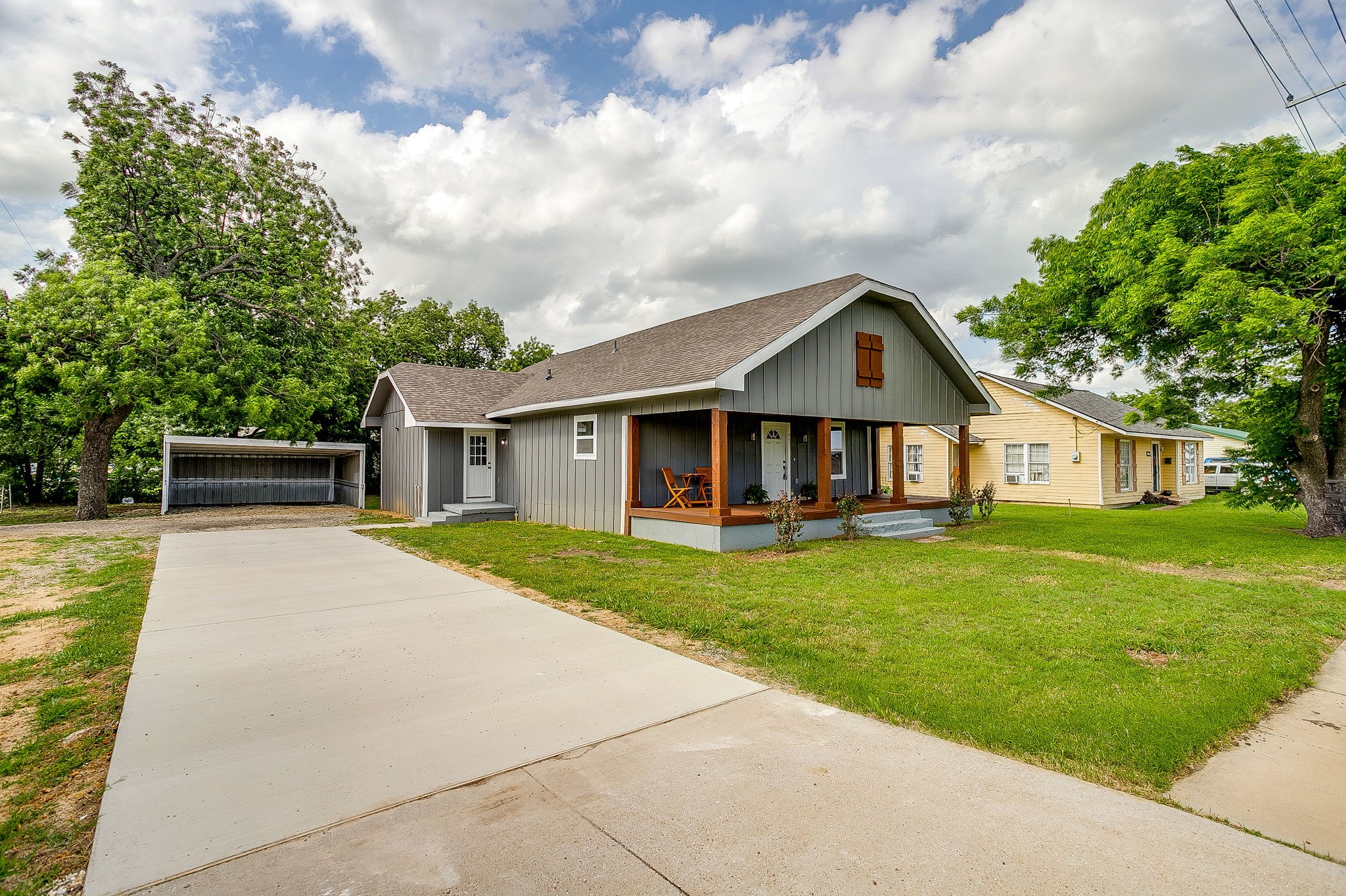 206 W 8th Street Venus TX 76084