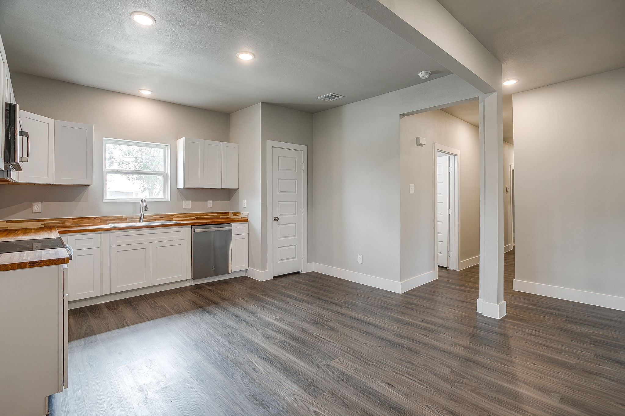 206 W 8th Street Venus TX 76084
