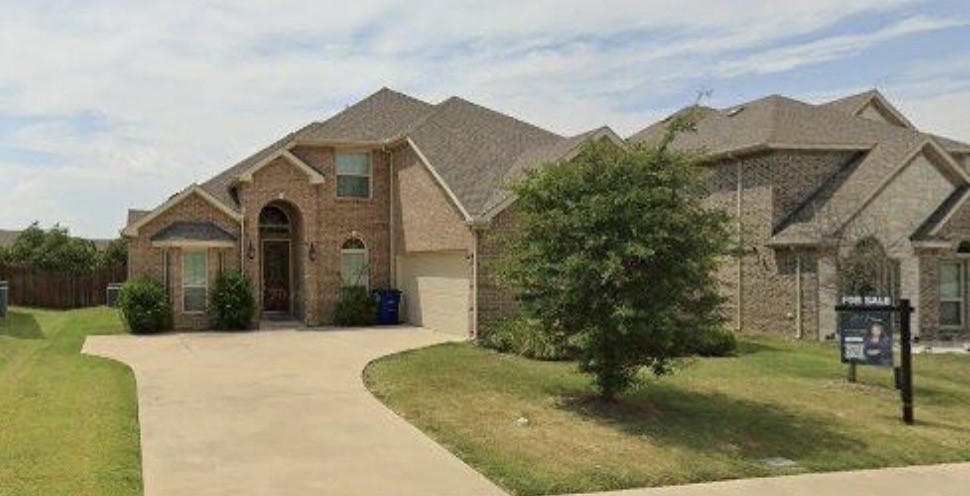 153 Pinewood Avenue Red Oak TX 75154