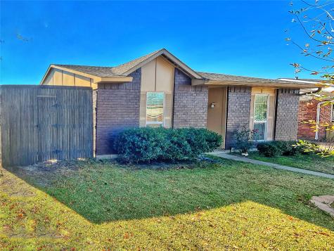 5704 Perrin Street The Colony TX 75056