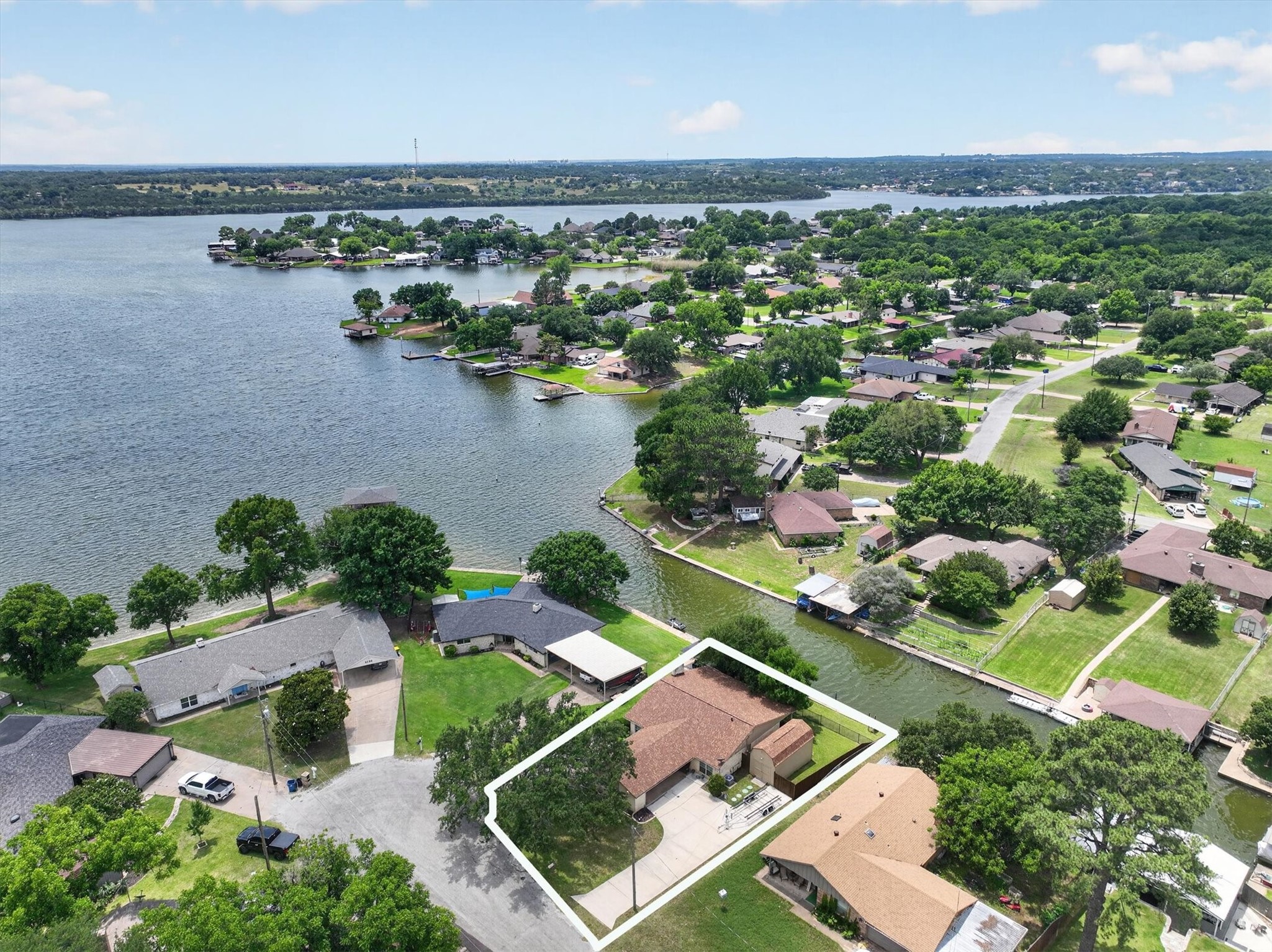 4204 Chaparral Court Granbury TX 76049