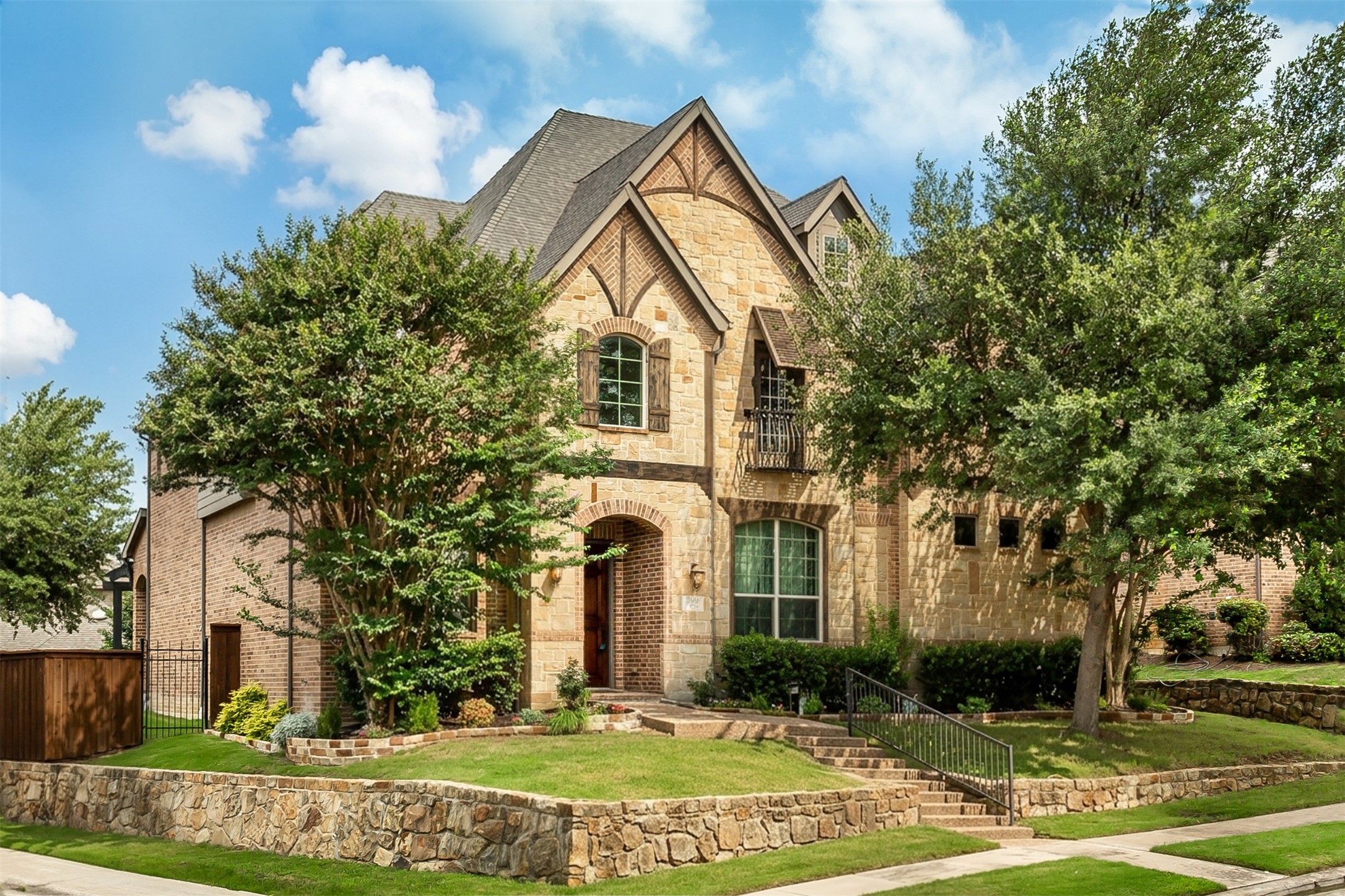 200 San Bernard Drive Irving TX 75039