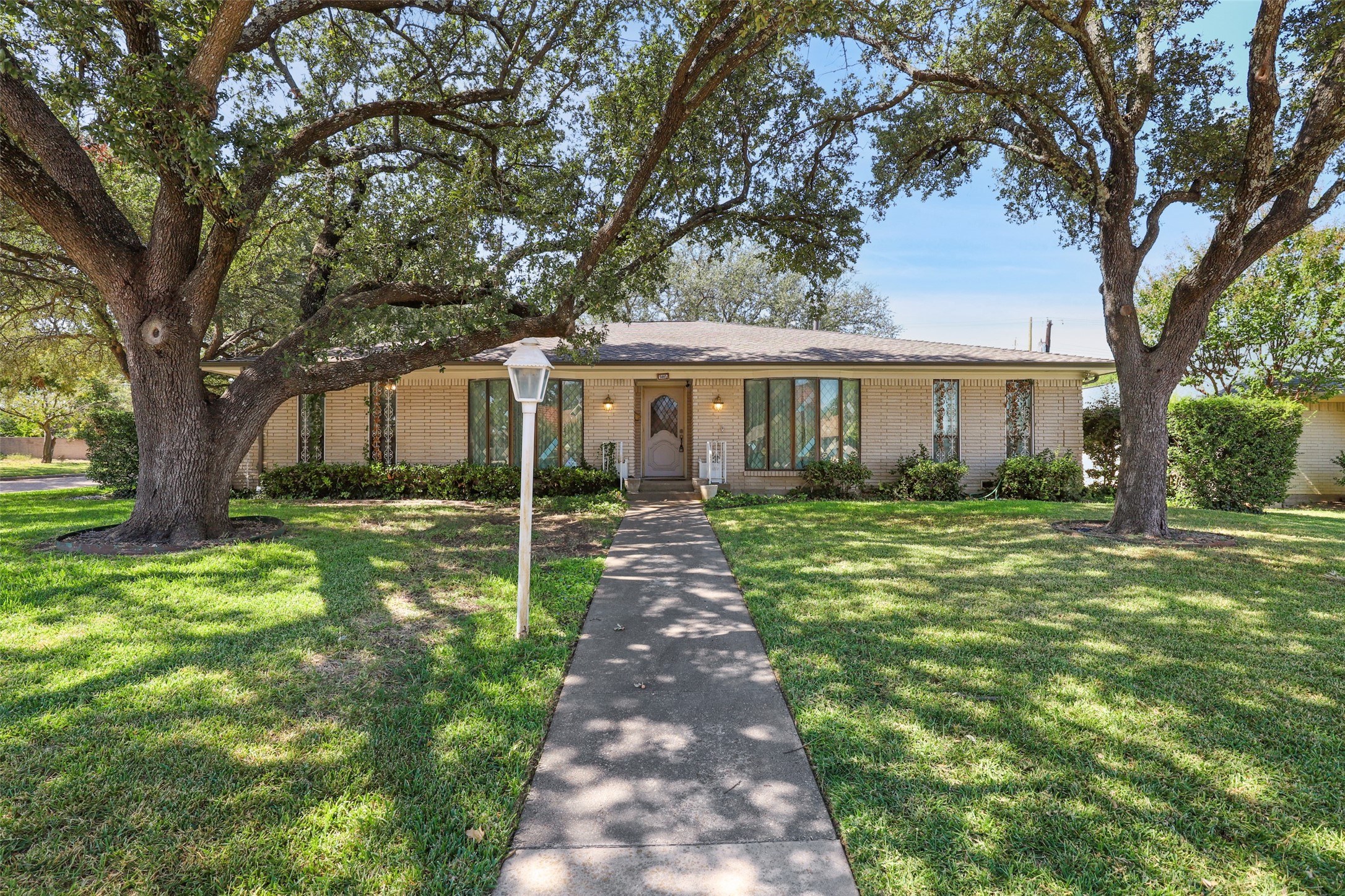 5007 Creighton Drive Dallas TX 75214