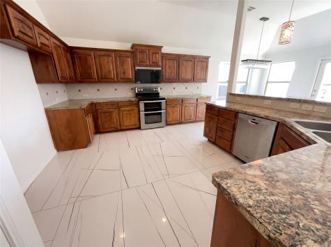 509 Stone Crossing Lane Fort Worth TX 76140