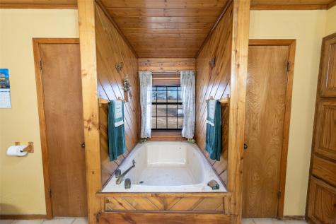 419 County Road SE 4430 Scroggins TX 75480