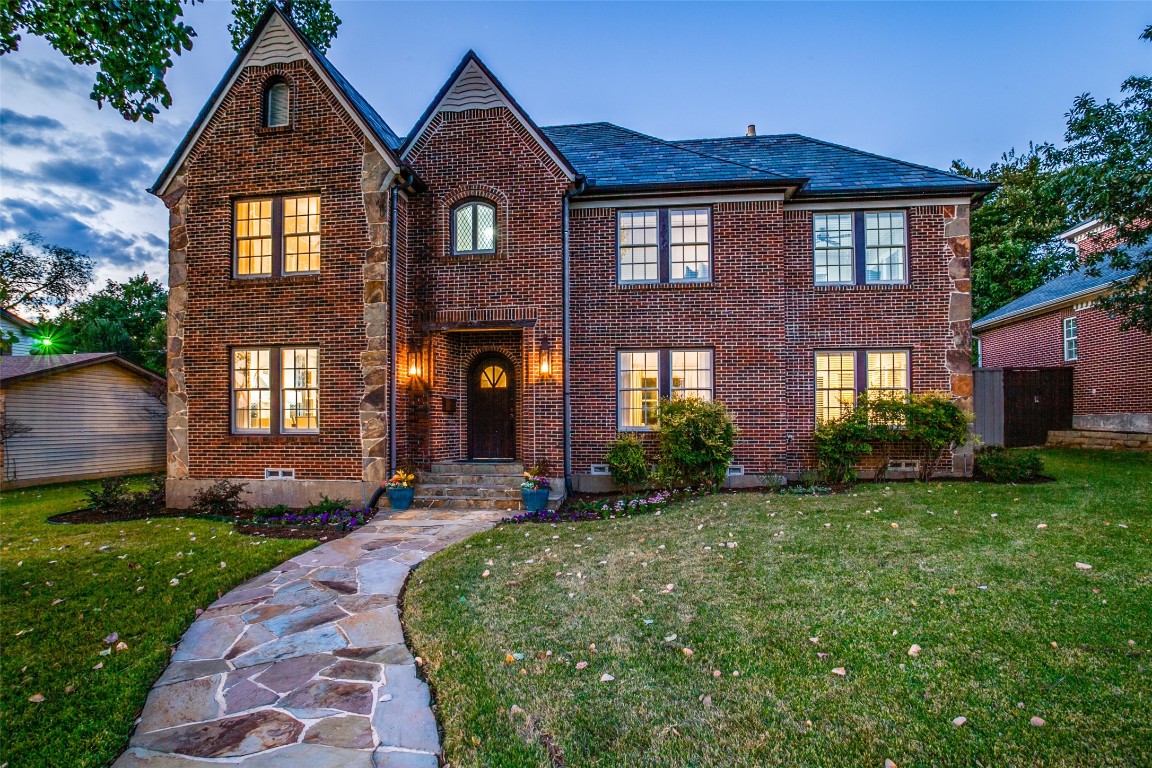 6629 Gaston Avenue Dallas TX 75214