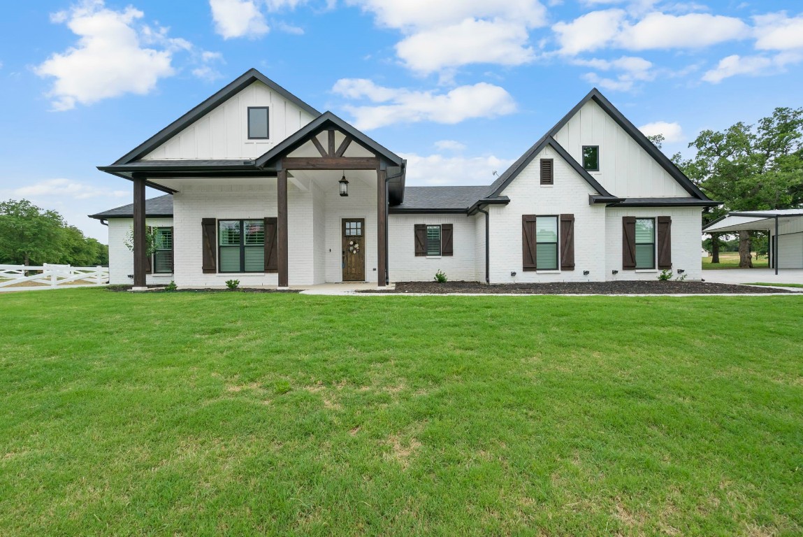 443 Sarra Lane Poolville TX 76487