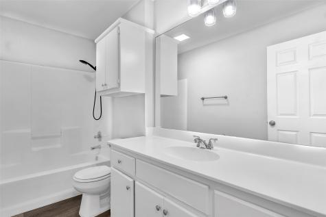 103 Lyle Street Gladewater TX 75647