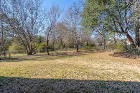103 Lyle Street Gladewater TX 75647