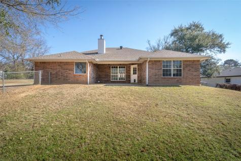 103 Lyle Street Gladewater TX 75647