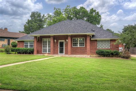 900 River Oaks Drive Greenville TX 75402
