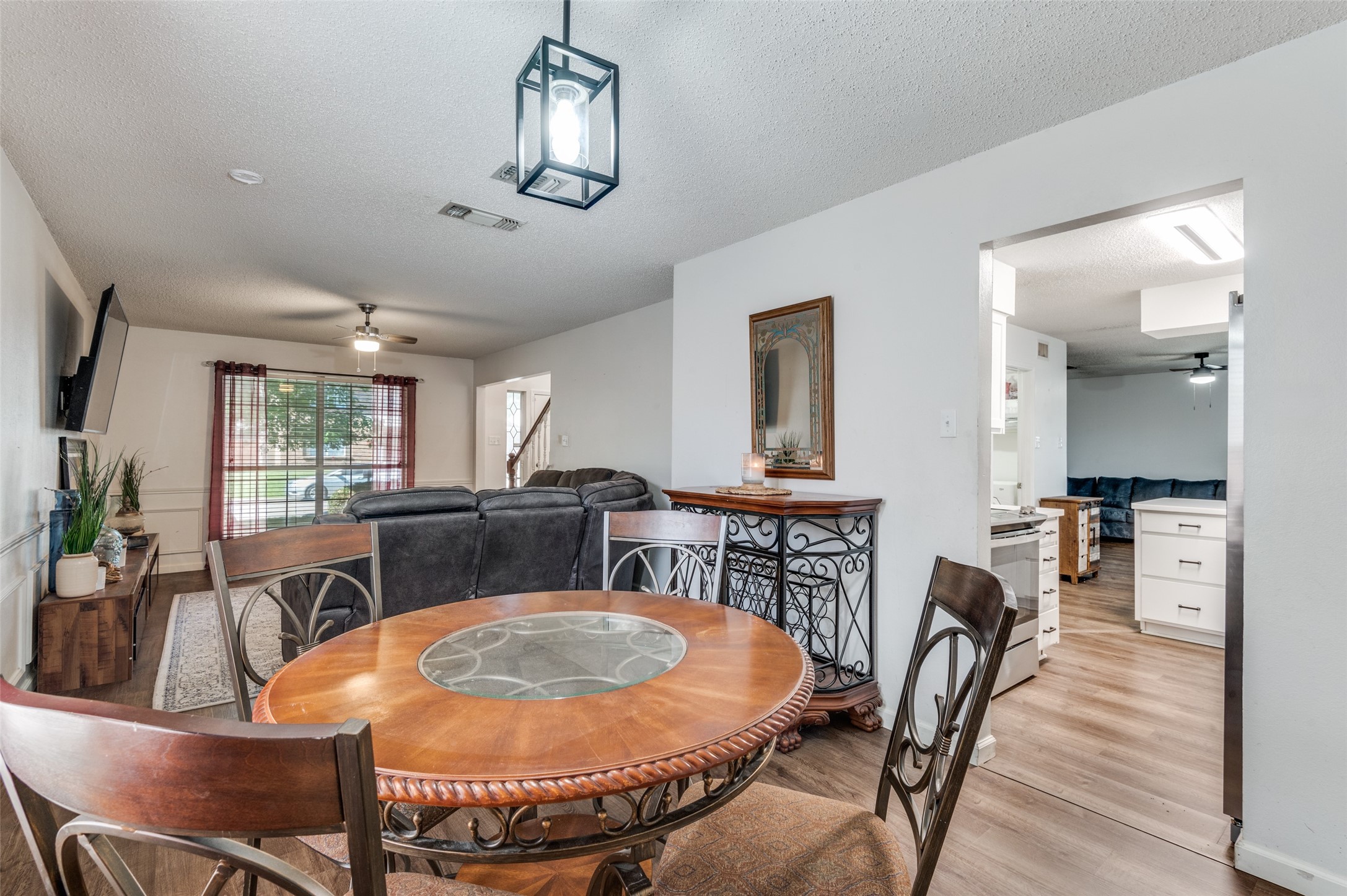 627 Lemon Drive Arlington TX 76018