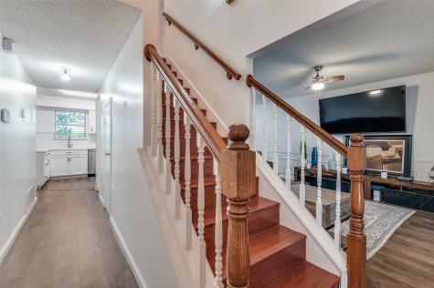 627 Lemon Drive Arlington TX 76018