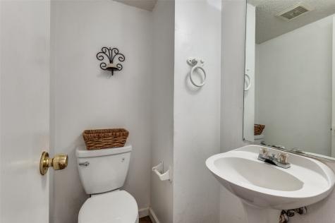 627 Lemon Drive Arlington TX 76018